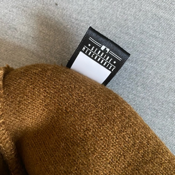 CARHARTT x 47 Brand Los Angeles Duck Beanie - Picture 4 of 4